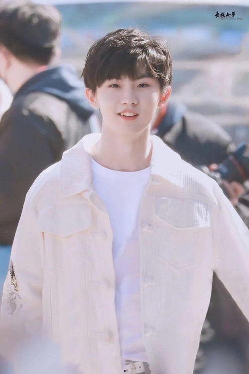 马嘉祺吃瓜趣事,娱乐圈的欢乐瞬间